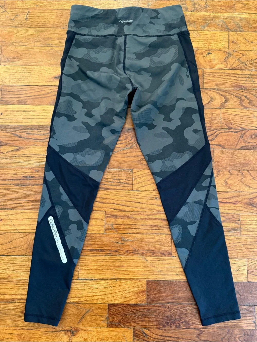 Calvin Klein High-Rise Camo Wick Performance Leggings Black Olive Size S